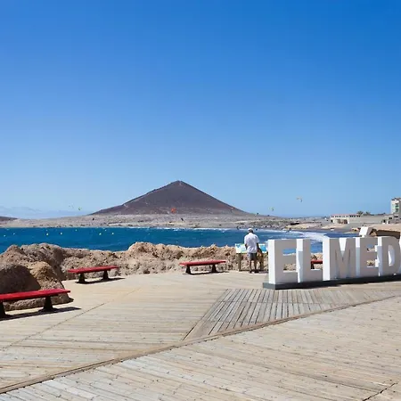 The Wave House * El Medano (Tenerife)